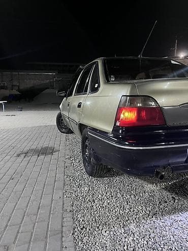 opel astra universal: Daewoo Nexia: 2008 г., 1.6 л, Механика, Бензин, Седан — 5