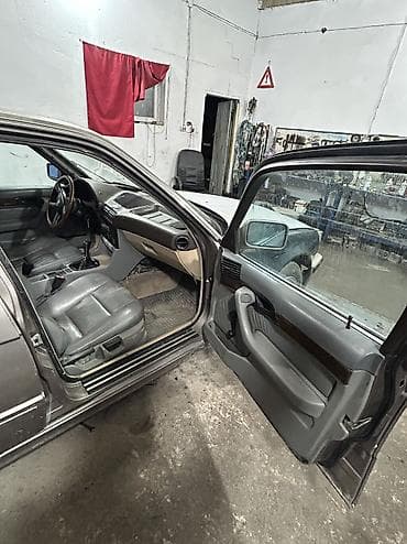 byd e2 запчасть: BMW 525: 1989 г., 2.5 л, Механика, Бензин, Седан — 7