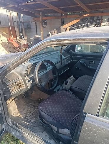 Транспорт: Audi 100: 1990 г., Седан — 5