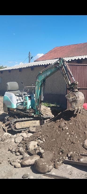 бугор для клубники: Экскаватор, Гусеничный — 2