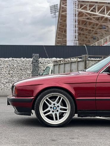 BMW 5 series: 1994 г., 2.8 л, Механика, Бензин, Седан