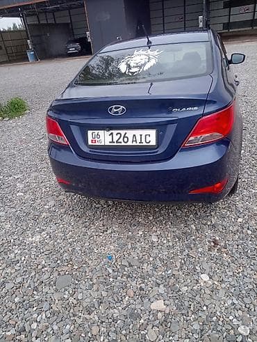Унаа сатуу: Hyundai Solaris: 2014 г., 1.4 л, Кол менен иштөөчү, Бензин, Седан — 4