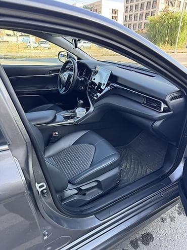 Унаа: Toyota Camry: 2021 г., 2.5 л, Автомат, Бензин, Седан — 4