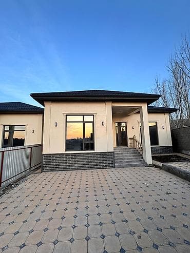 чортекова ахунбаева: 🏡 Продается дом с готовым ремонтом 📍 Адрес: с. Орто-Сай (выше по — 1