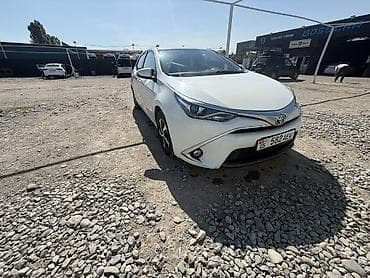 levin: Toyota Levin: 2018 г., 1.8 л, Автомат, Гибрид, Седан — 1