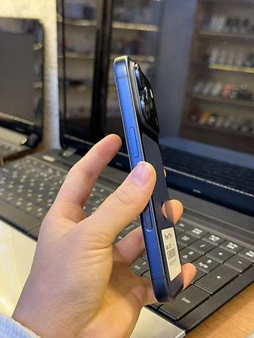 tecno pova neo 3: IPhone 17 Pro, Б/у, 256 ГБ, Синий, Зарядное устройство, Защитное стекло, Чехол, В рассрочку, 100 % — 2