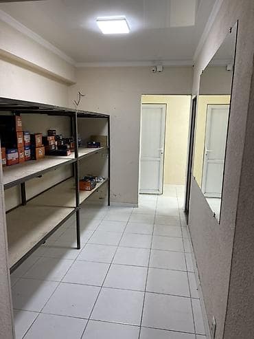 open space: Сдаётся в аренду коммерческое помещение площадью 70 м² (цокольный — 8