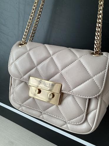 louis vuitton: Сумка Coach Camera Bag (кросс-боди) - Материал: фирменное покрытие — 9