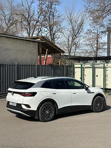 бампер surf: Volkswagen ID.4: 2022 г., Автомат, Электромобиль, Кроссовер — 2