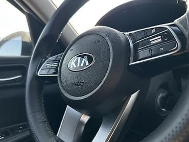 Продажа авто: Kia K5: 2019 г., 2 л, Автомат, Газ, Седан — 9