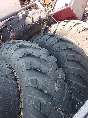 жосткий трос: Шины 320 / R 18, С/х техника — 3