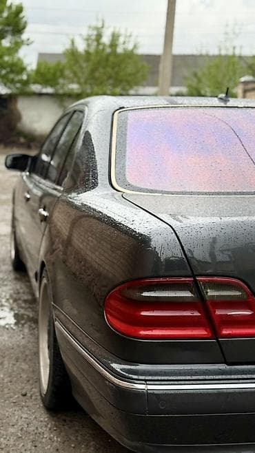 машины до 10000 долларов: Mercedes-Benz E-Class: 2000 г., 4.3 л, Седан — 9