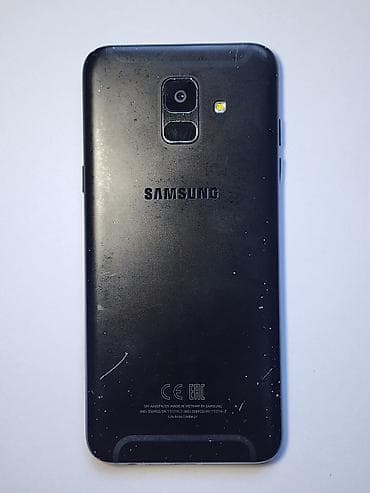 маленький монитор: Samsung Galaxy A6, Б/у, 32 ГБ, цвет - Черный, 2 SIM — 1