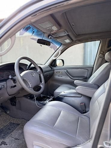 задний стоп виндом: Toyota Sequoia: 2003 г., 4.7 л, Автомат, Бензин, Внедорожник — 4