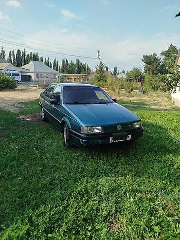 cdi 2 2: Volkswagen Passat: 1991 г., Седан — 1
