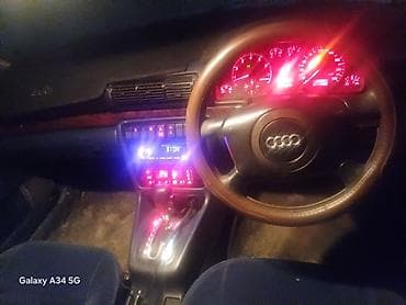 neta u pro машина: Audi A4: 1998 г., 2.4 л, Автомат, Бензин, Седан — 5
