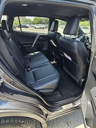 avalon 2017: Toyota RAV4: 2017 г., 2.4 л, Автомат, Бензин, Кроссовер — 6