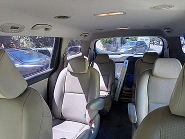 портер 2 салон: Kia Carnival: 2019 г., 2.2 л, Типтроник, Дизель, Минивэн — 9