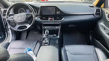 byd e1: Hyundai Grandeur: 2019 г., 3 л, Автомат, Газ, Седан — 4