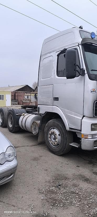 mazda c7: Тягач, Volvo, 1995 г., Самосвал — 5