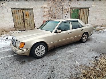 citroen c 4: Mercedes-Benz W124: 1992 г., 2 л, Автомат, Бензин, Седан — 4