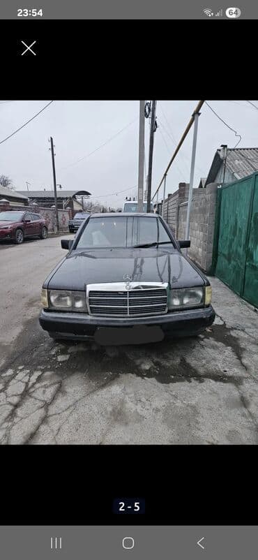 Mercedes-Benz 190: 1993 г., 2 л, Механика, Бензин, Седан