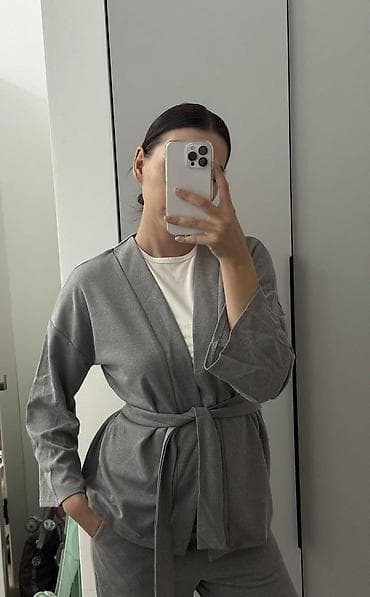 менчик ээси: Продаю двойки, отдам за 400 сом (чисто символически). Кому надо — 1