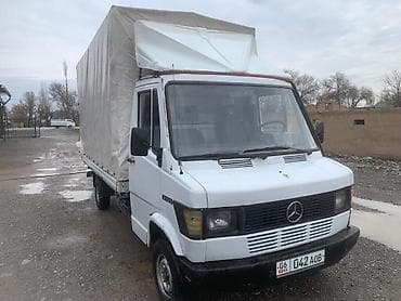 2 4 д: Легкий грузовик, Mercedes-Benz, Стандарт, 2 т, Б/у — 1