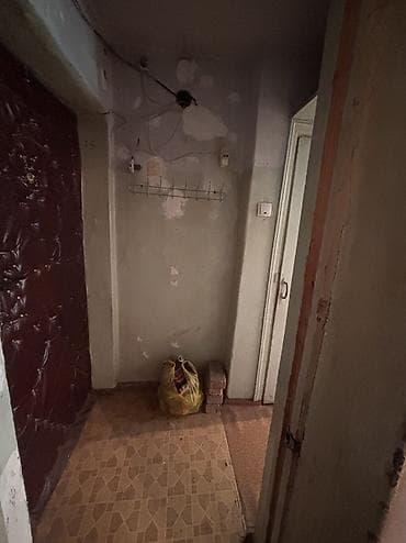 Кыймылсыз мүлк: 1 бөлмө, 25 м², 2 кабат, Ремонт талап кылынат — 2