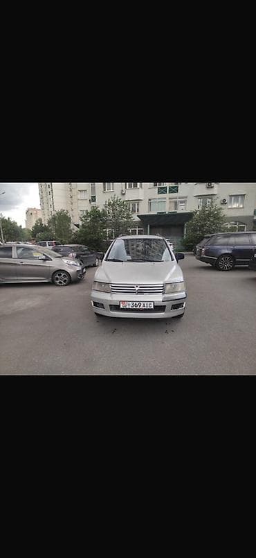 down pipe: Mitsubishi Chariot: 1999 г., Минивэн — 4
