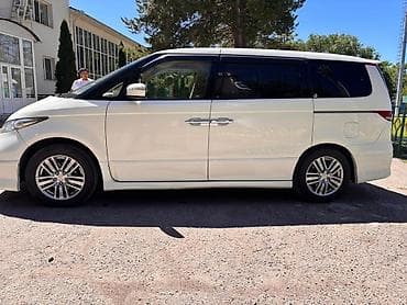 нужна: Honda Elysion: 2003 г., 3 л, Автомат, Газ, Минивэн — 4