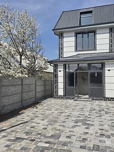 Кыймылсыз мүлк: 🫶🫶🫶🏠🏠🏠🔥🔥🔥Срочно Продаю Трёх Этажный Таунхаус 180м2 все Коммуникации — 1