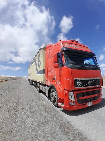трактор гусеничный: Тягач, Volvo, Тентованный — 3