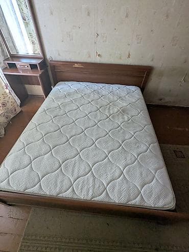Спальный гарнитур. Кровать 200х160, шкаф с антресолью ~250, зеркало - — 4