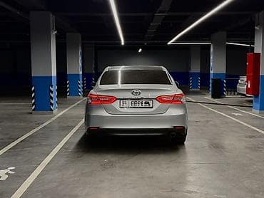 prius plus: Toyota Camry: 2019 г., Автомат, Бензин, Седан — 3