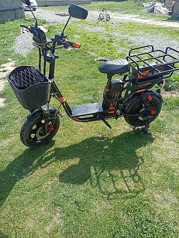 Электроскутер KUGOO (городской мини-скутер на электротяге) -