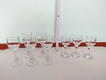 пивная: Продаю: 1. Пивной бокал. Объём 0,5 л. Цена 150 сом; 2. Пивная кружка — 10