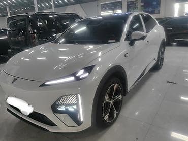 byd bot 384: Changan : 2025 г., 1.5 л, Вариатор, Гибрид, Лифтбек — 8