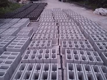 ПЕСКОБЛОК ПЕСКОБЛОК ПЕСКОБЛОК - Материал: бетон/шлаконаполненный