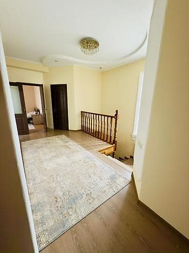 дом гоин: 230 м², 5 комнат, Амбарная, Балкон застеклен, Евроремонт — 7