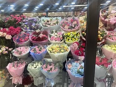 Букеты цветов — готовые композиции и сборные варианты на выбор