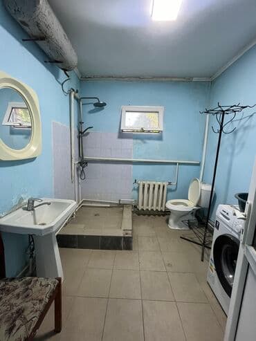 сдам дом за присмотр: 80 м², 5 комнат, Сарай, Подвал, погреб — 5