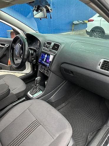 реж ровер: Volkswagen Polo: 2016 г., 1.6 л, Автомат, Бензин, Седан — 2