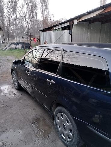 люк е36: Ford Focus: 2002 г., 1.6 л, Механика, Бензин, Универсал — 2