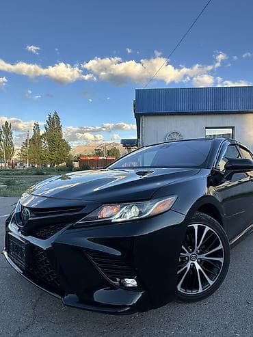 Toyota Camry: 2019 г., 2.5 л, Автомат, Бензин, Седан