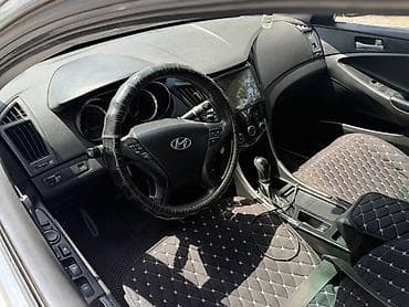 dongfeng l7 ev: Hyundai Sonata: 2012 г., 2 л, Автомат, Газ, Седан — 4