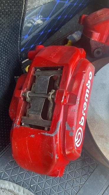 бас барабан: Продаю 4pot тормоза Супорт комплект с успокоителями Диски — 2