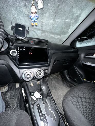 бу авто в кредит без первоначального взноса бишкек: Kia Rio: 2012 г., 1.4 л, Автомат, Бензин, Хэтчбэк — 8