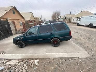 Volkswagen Golf Variant: 1993 г., 1.8 л, Механика, Бензин, Универсал