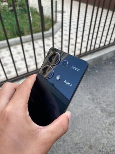 телефон xiaomi redmi note 3 pro: Смартфон Redmi Note 13 Pro в черном цвете. Оснащен камерой 200MP — 4
